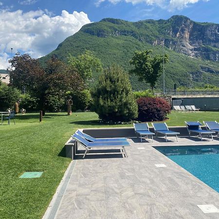 Villaggio Hotel Aquila Calliano  Esterno foto