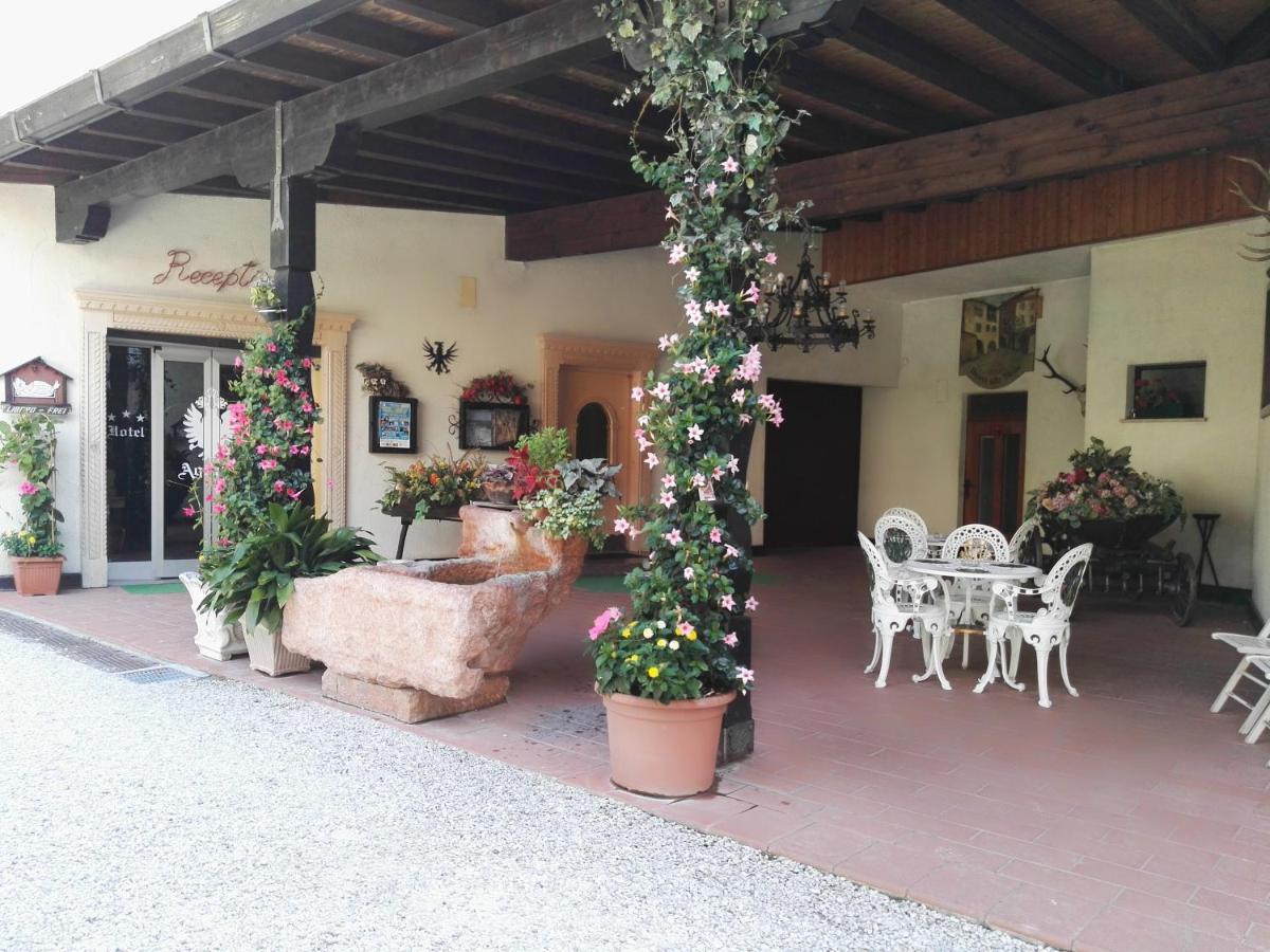 Villaggio Hotel Aquila Calliano  Esterno foto
