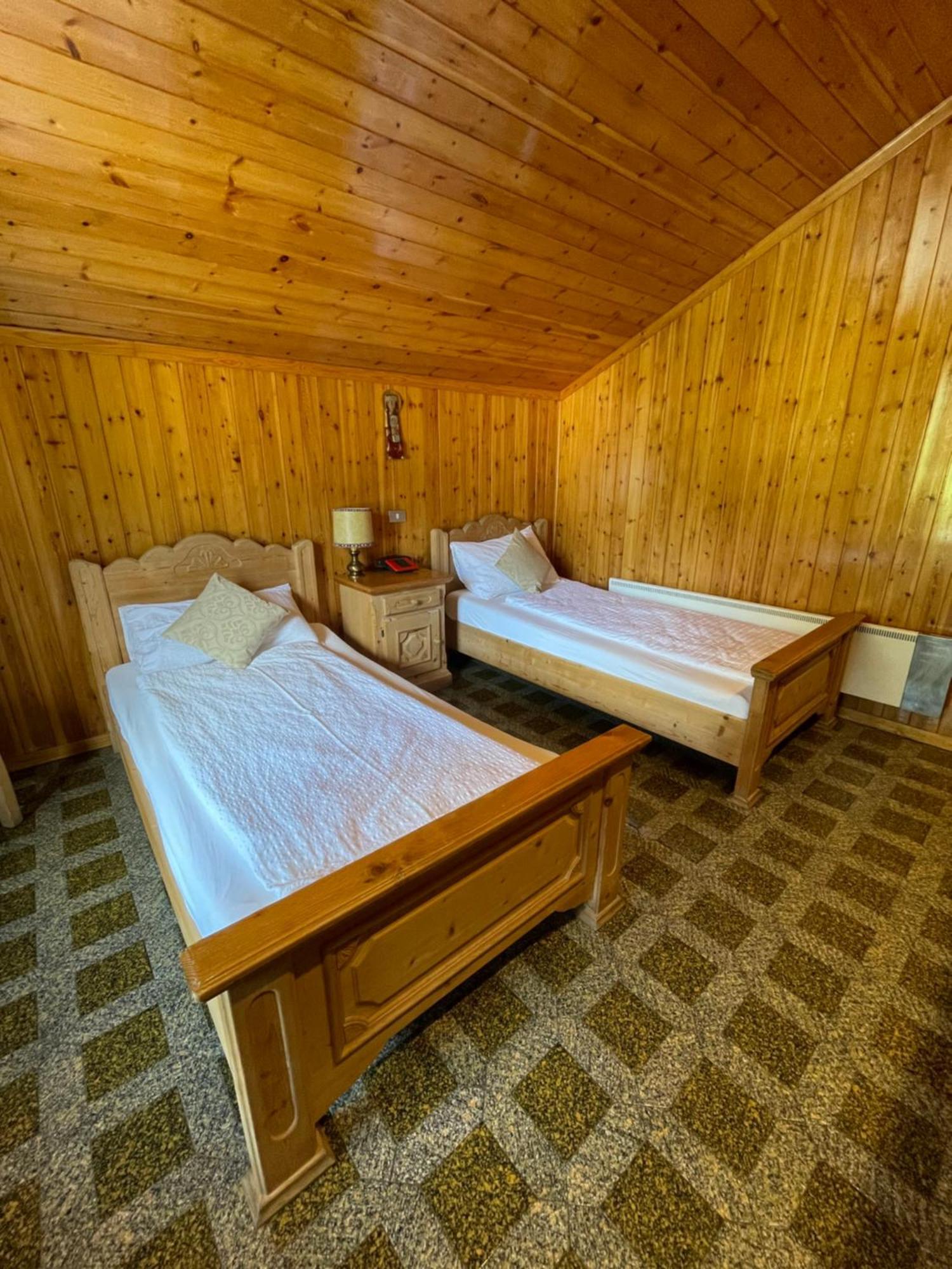 Villaggio Hotel Aquila Calliano  Esterno foto