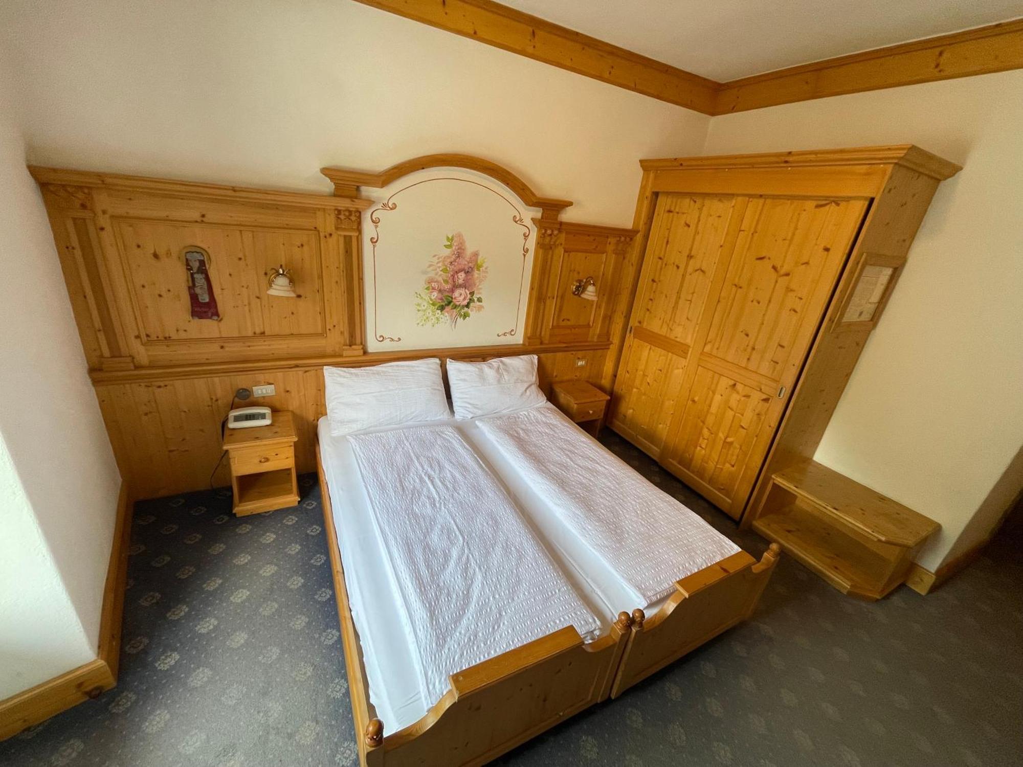 Villaggio Hotel Aquila Calliano  Esterno foto