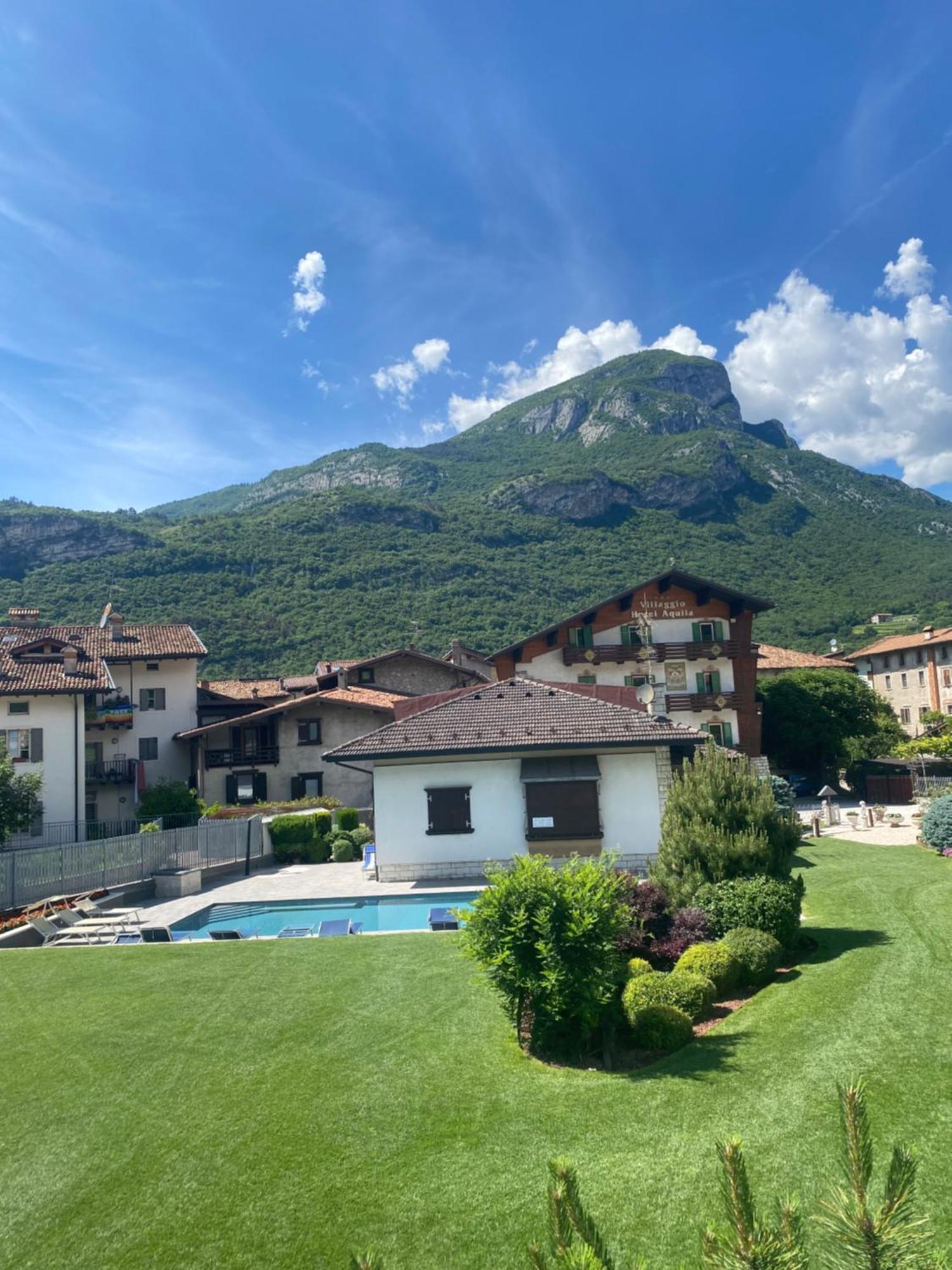 Villaggio Hotel Aquila Calliano  Esterno foto