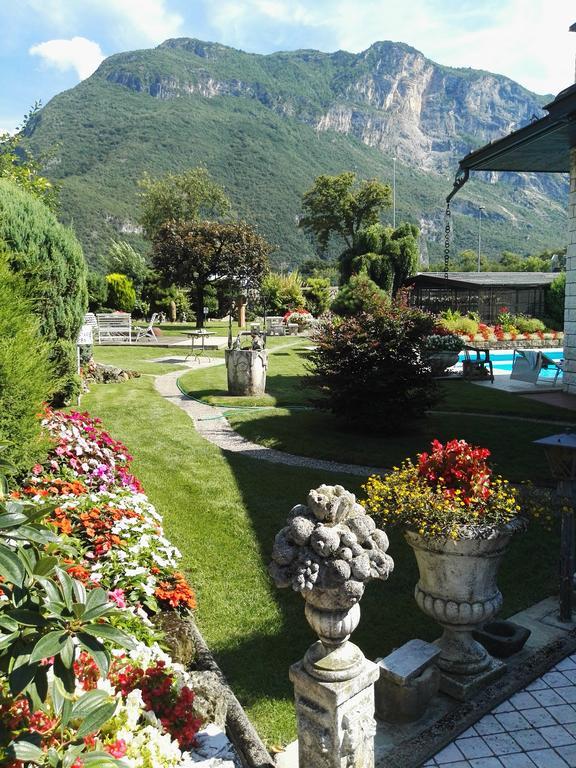 Villaggio Hotel Aquila Calliano  Esterno foto